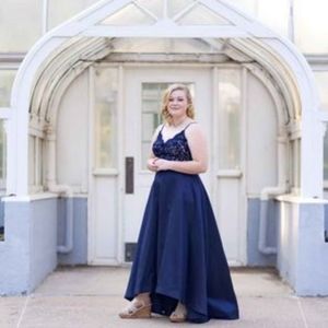 Navy Blue Prom Dress With Small Train